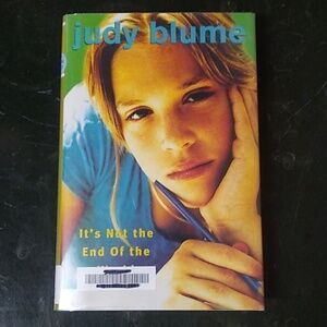It's Not End World Judy Blume Children's Chapter Book Junior Fiction Homeschool